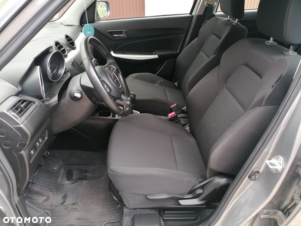 Suzuki Swift - 9