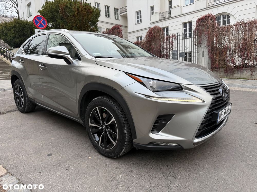 Lexus NX 300h Prestige AWD - 6
