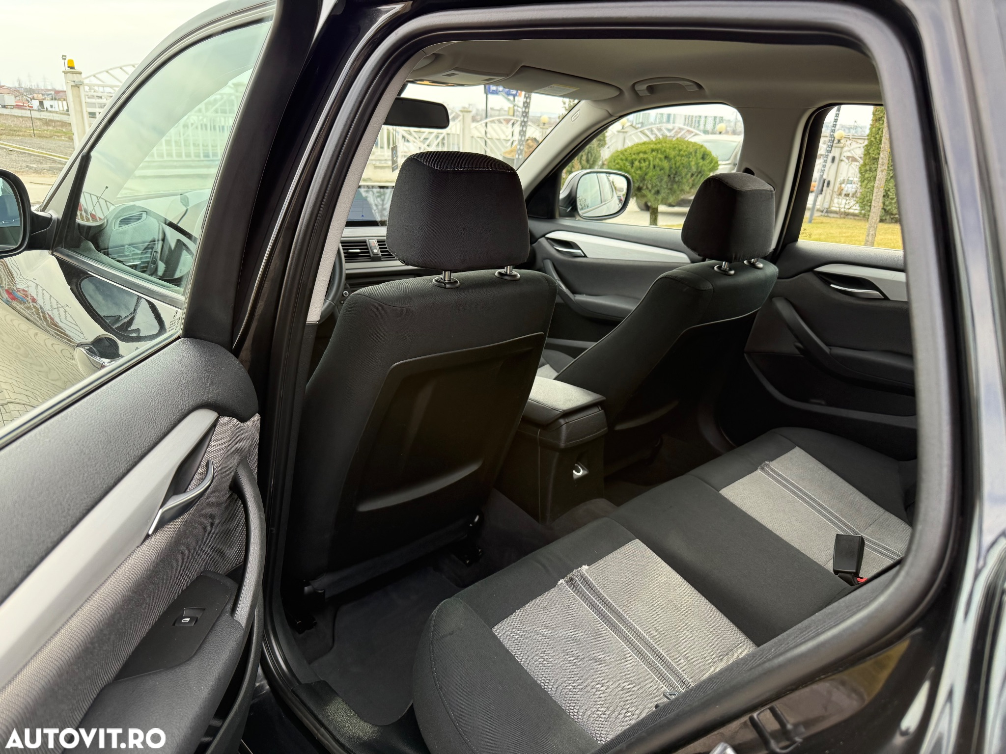 BMW X1 xDrive20d - 14