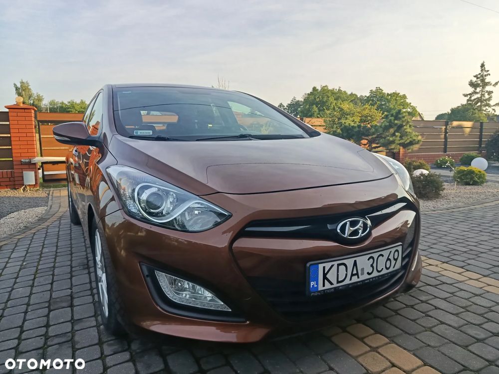 Hyundai i30 1.4 CRDi Premium - 4