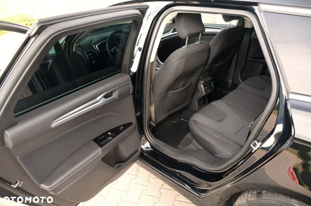 Ford Mondeo - 16