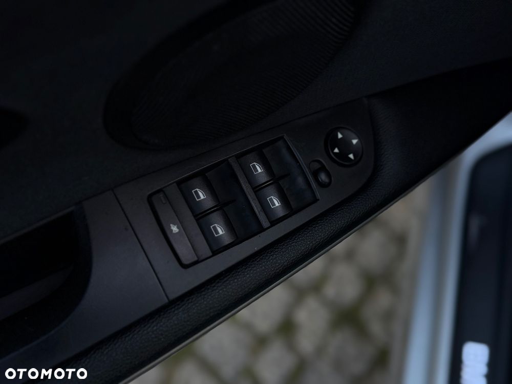 BMW Seria 3 - 14