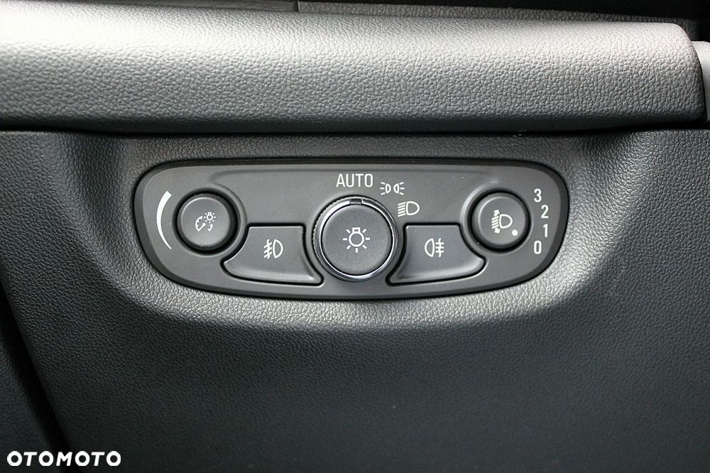 Opel Insignia 2.0 CDTI Elegance S&S - 27