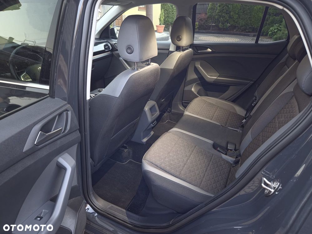 Volkswagen T-Cross - 8