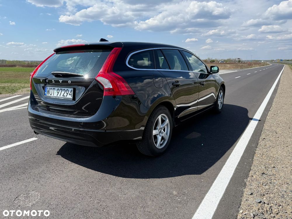 Volvo V60 D3 Drive-E Summum - 5