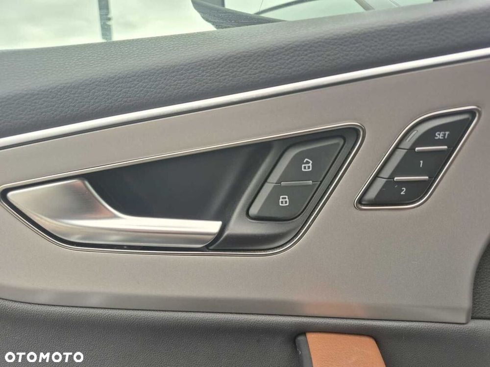 Audi Q7 - 13