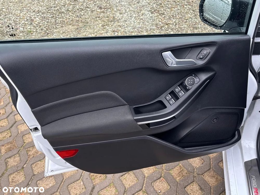 Ford Fiesta 1.0 EcoBoost S&S ST-LINE - 14