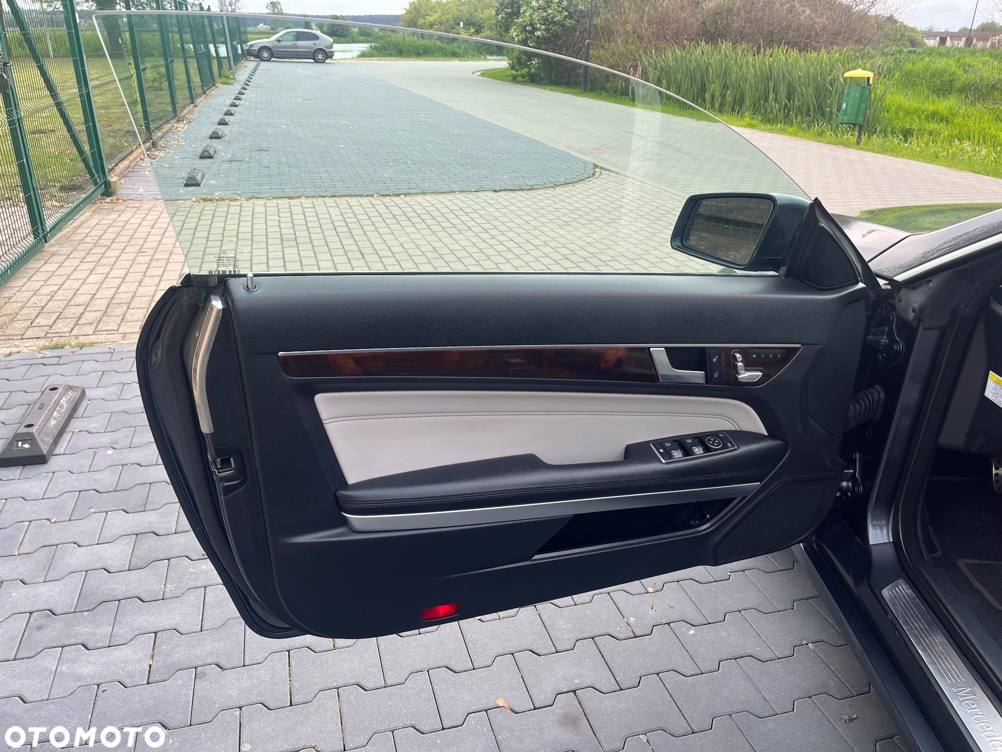 Mercedes-Benz Klasa E 350 Coupe 7G-TRONIC - 6