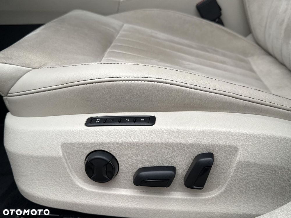 Skoda Superb 2.0 TSI Style DSG - 25