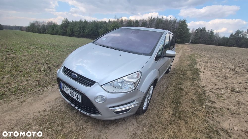 Ford S-Max - 10