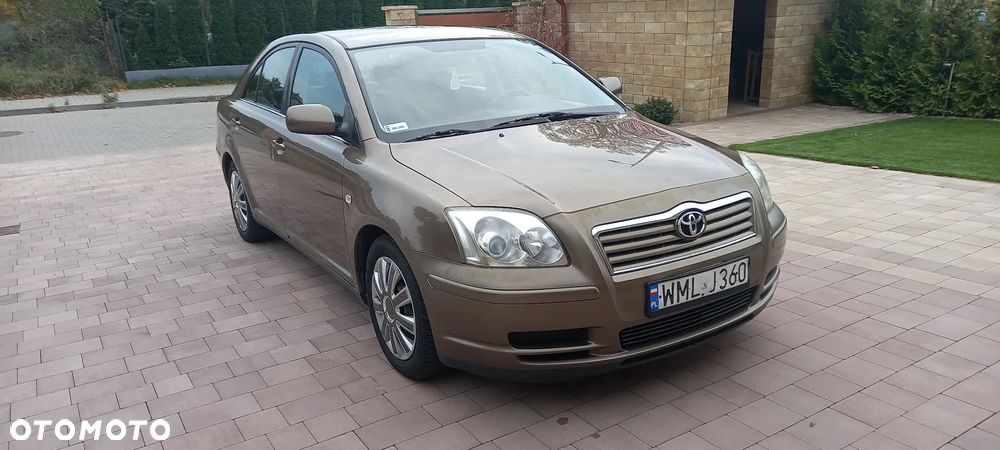 Toyota Avensis 1.8 VVT-i Luna - 1