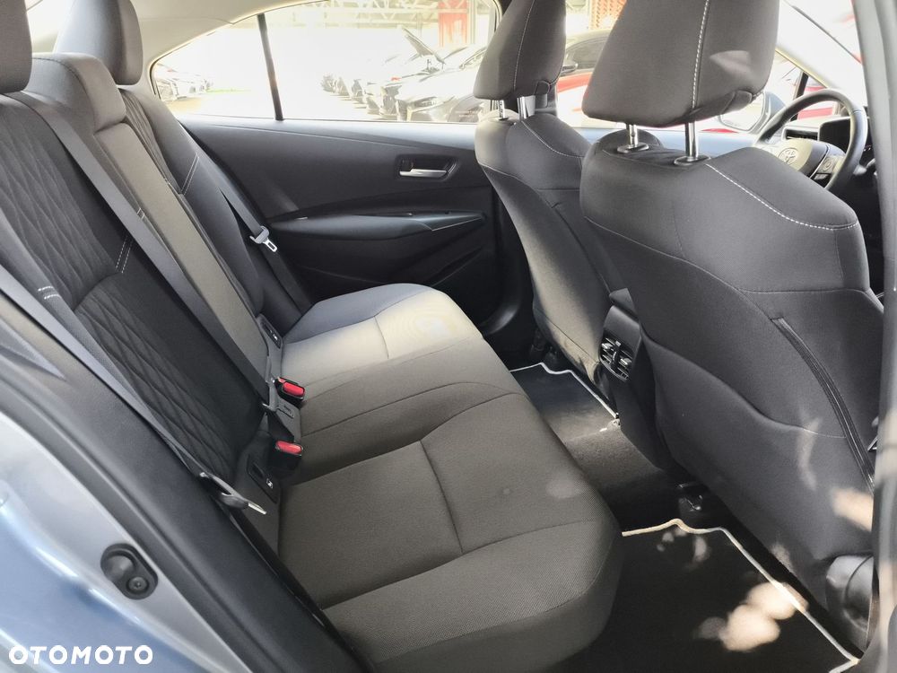 Toyota Corolla 1.8 Hybrid Comfort - 10