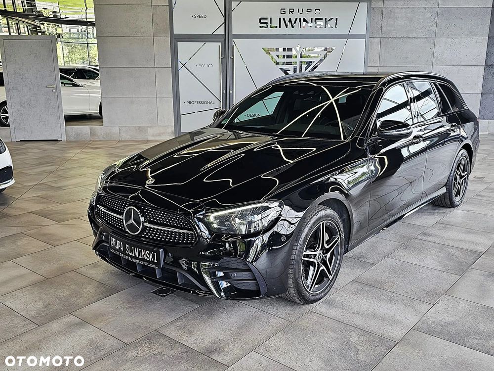 Mercedes-Benz Klasa E 300 de 4Matic 9G-TRONIC AMG Line - 3