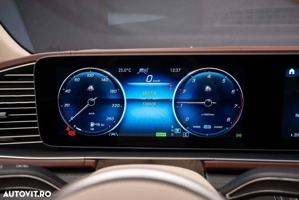 Mercedes-Benz GLS Maybach - 36