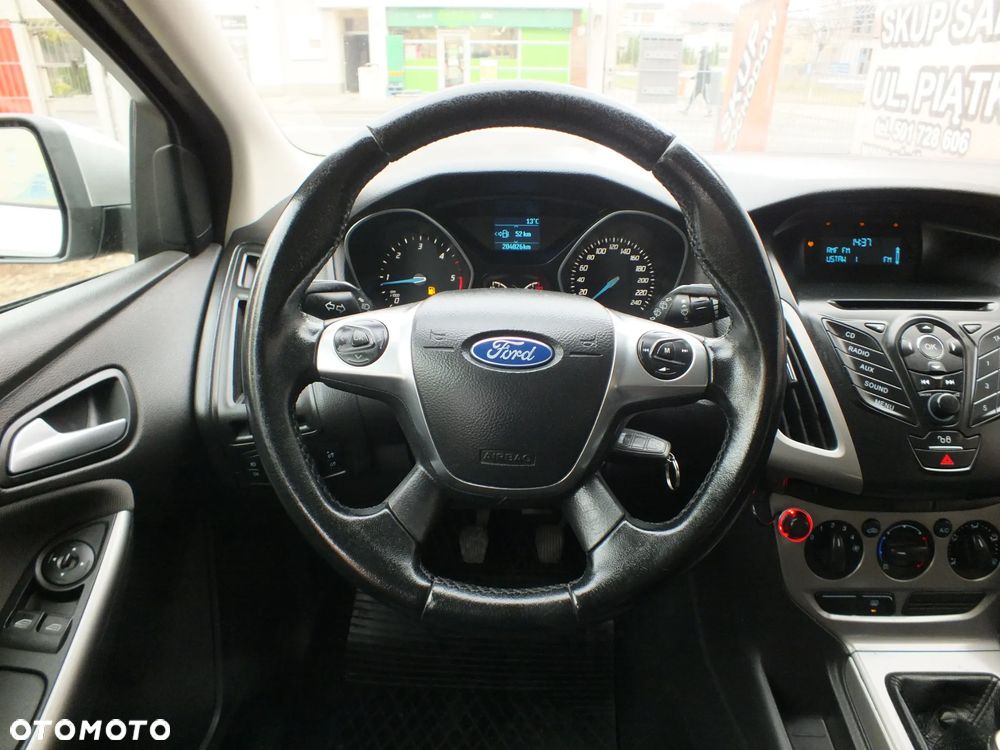 Ford Focus - 12