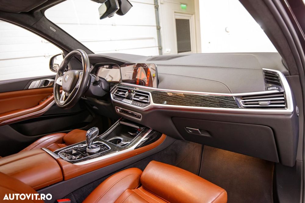 BMW X7 xDrive40i MHEV - 25