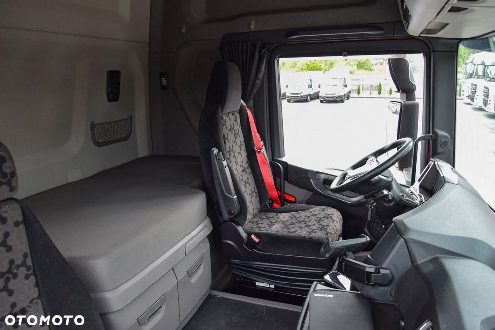 Scania R450 / EURO 6 / HYDRAULIKA / RETARDER / KAMERA / ACC / KLIMA / ALUFELGI / LEDY / SERWISOWANA / SPROWADZONA - 35