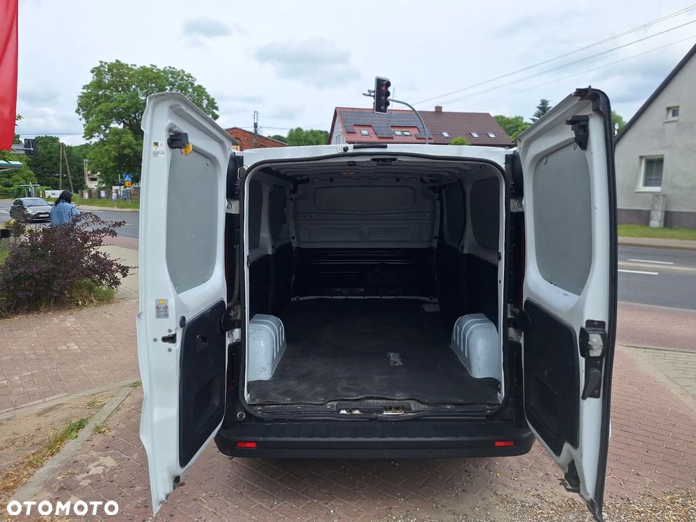 Renault Trafic - 11