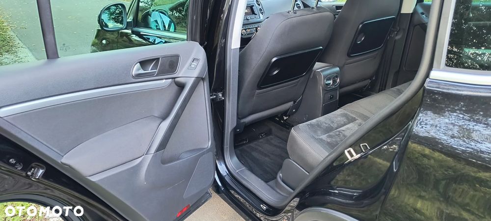 Volkswagen Tiguan 2.0 TDI DPF BlueMotion Technology Cup Sport & Style - 24
