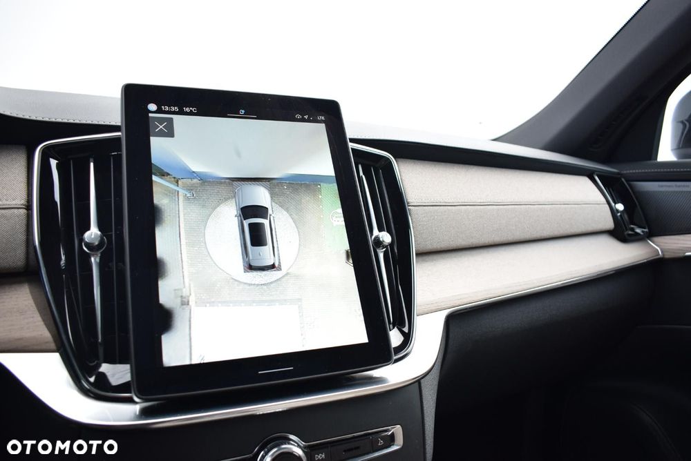Volvo XC 90 - 28