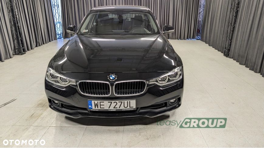 BMW Seria 3 318i - 2