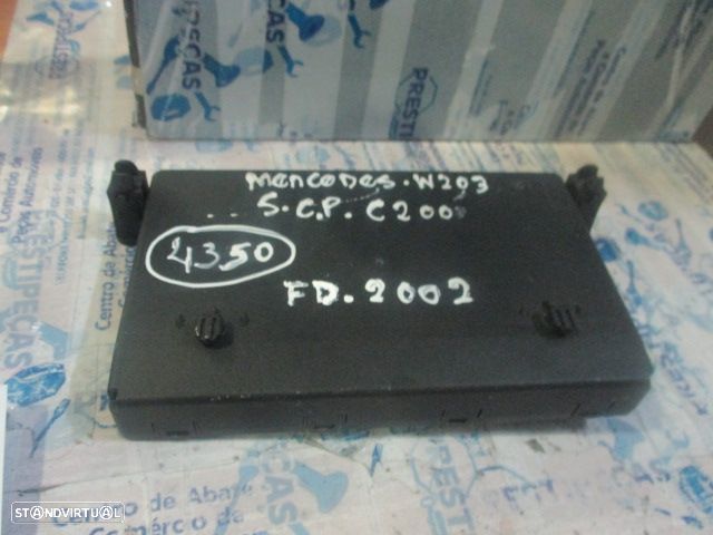 Modulo 203820562601 MERCEDES W203  SPORT COUPE 2002 C200 Módulo De Controle Da Porta   FD - 2