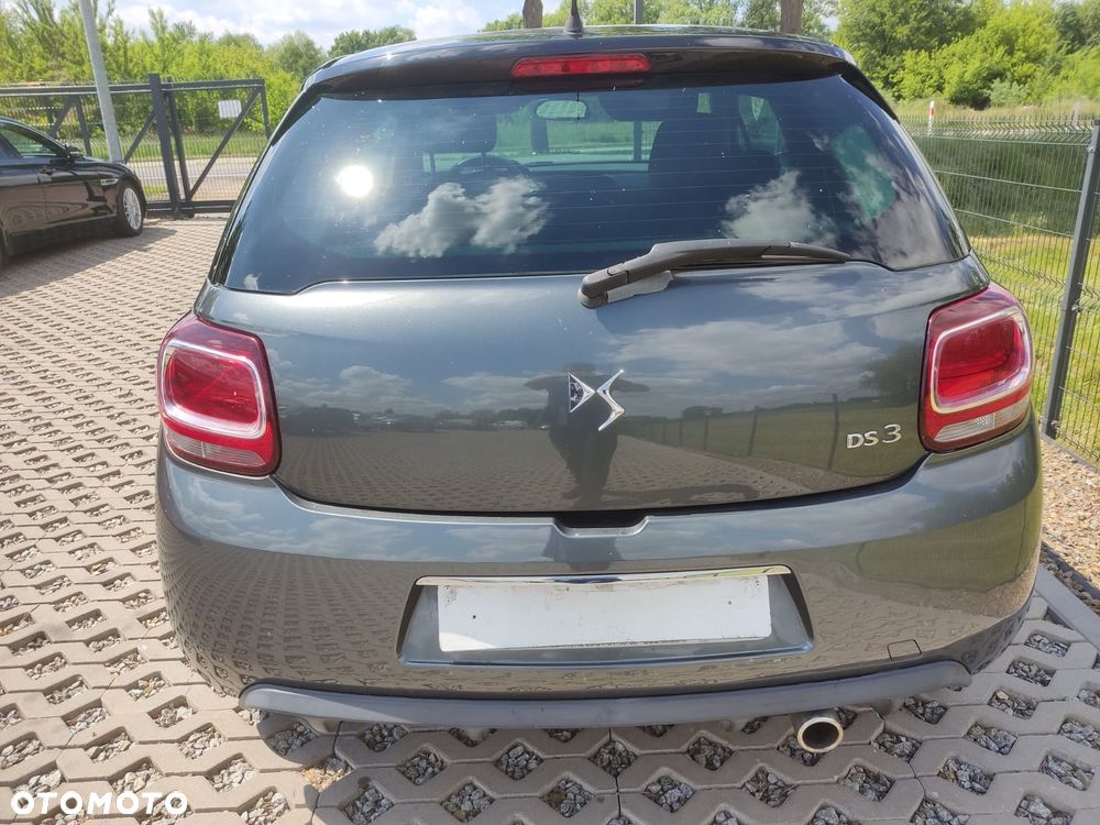 Citroën DS3 Pure Tech VTi 82 SoChic - 4