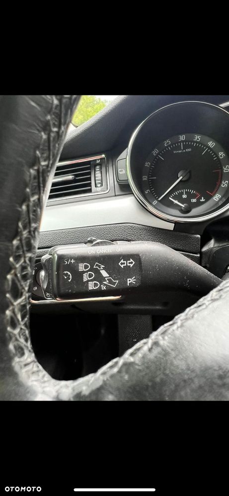 Skoda Superb 2.0 TDI Elegance DSG - 12