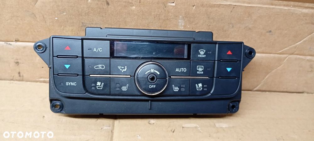 Panel nawiewu klimatyzacji klimy Jeep Grand Cherokee IV WK2 55111924AQ - 5