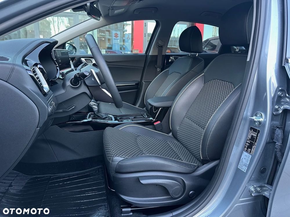 Kia Ceed 1.5 T-GDI L DCT - 14