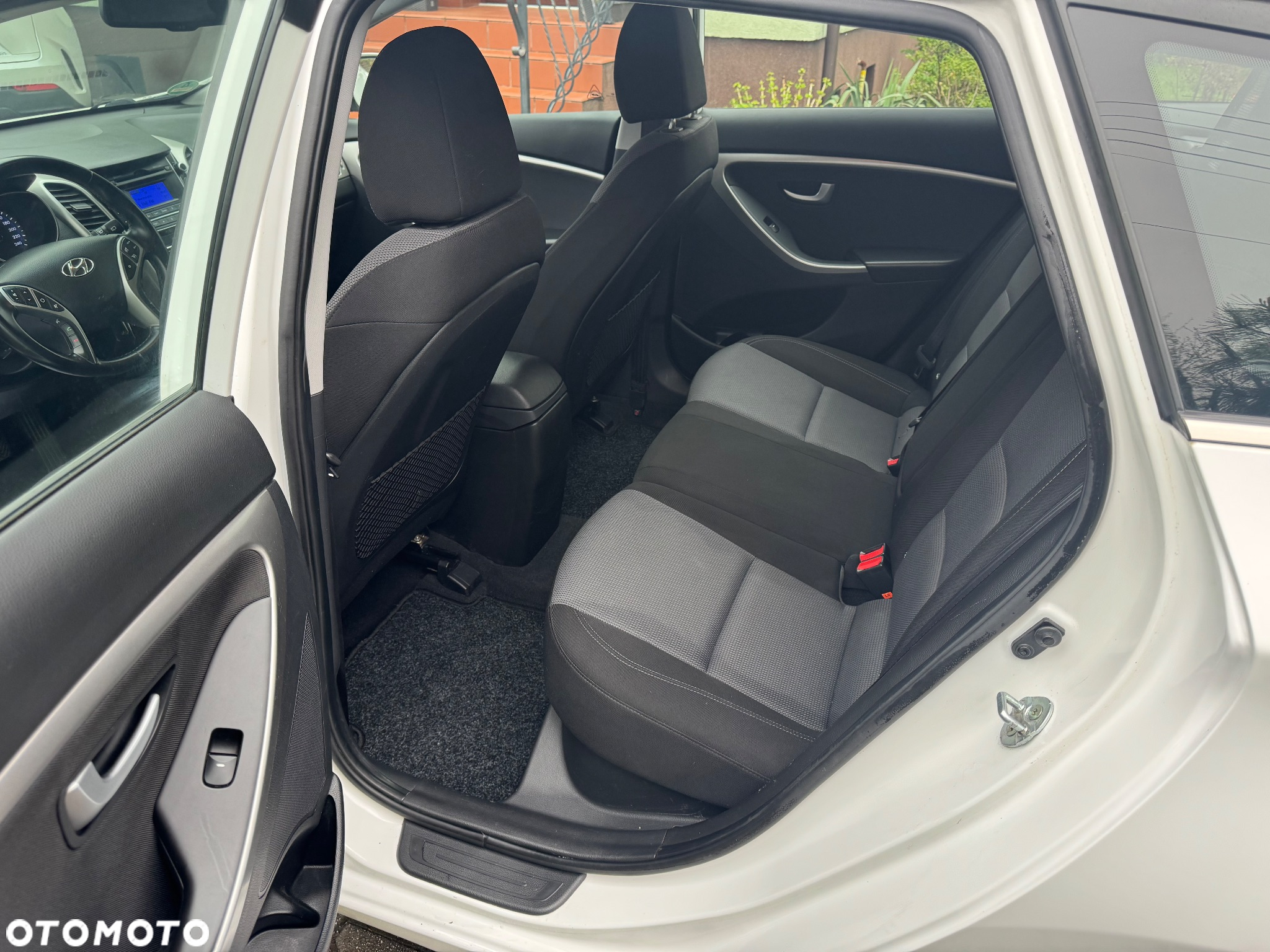 Hyundai i30 1.4 GO Plus - 24