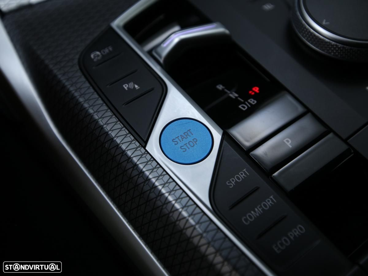 BMW i4 M50 - 25