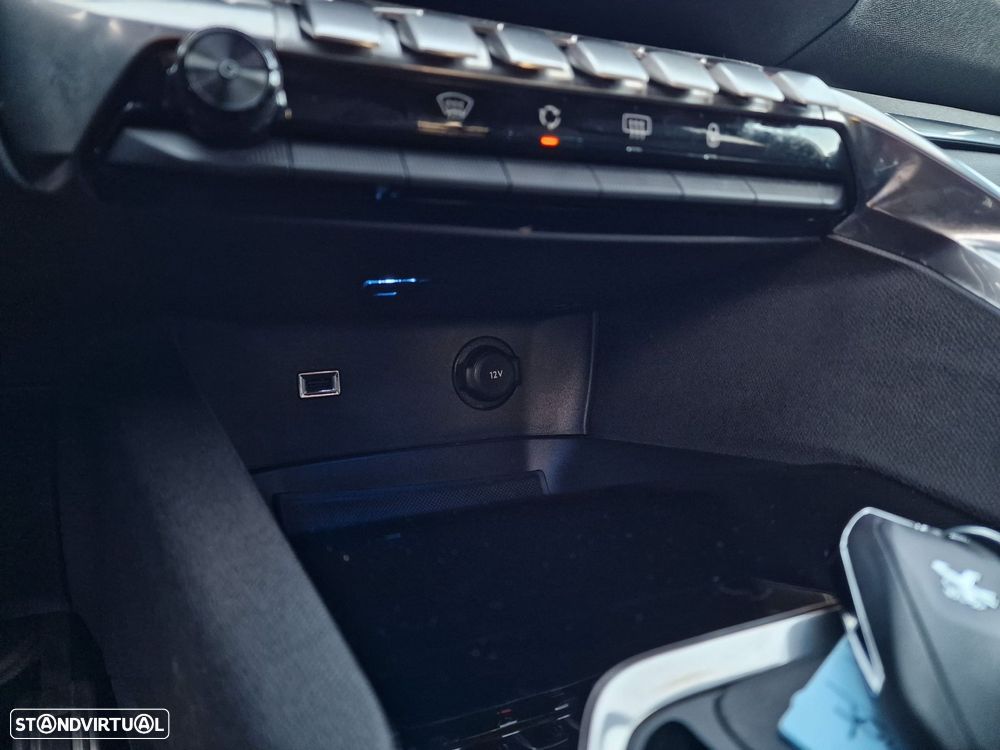 Peugeot 3008 1.2 PureTech GT Line - 27