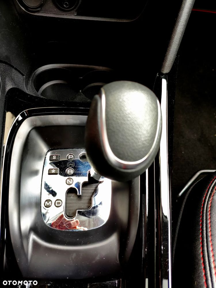 Peugeot 2008 1.2 Pure Tech GPF Crossway S&S EAT6 - 13