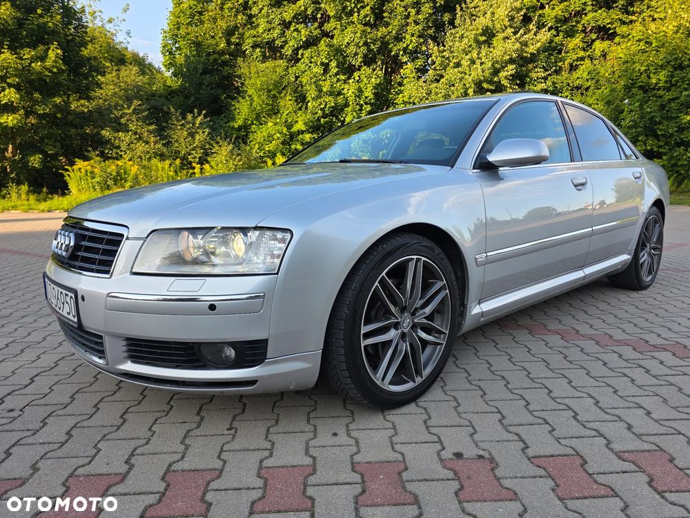 Audi A8 3.0 TDI DPF quattro - 1
