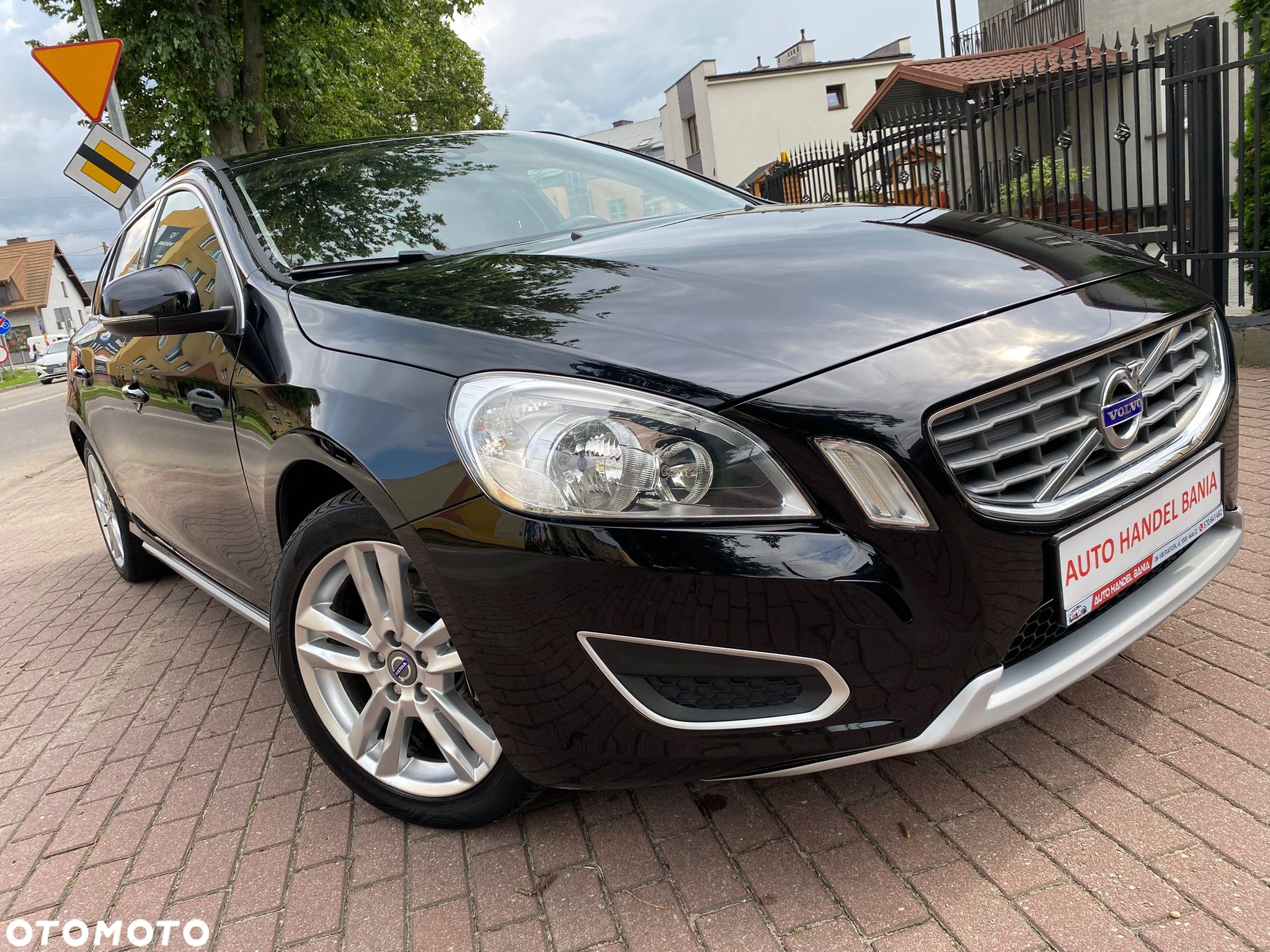 Volvo V60 D2 Summum - 15