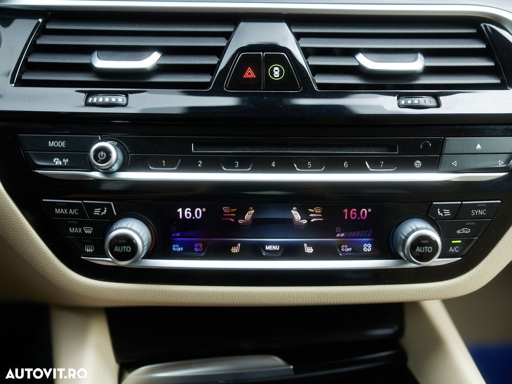 BMW Seria 5 - 34