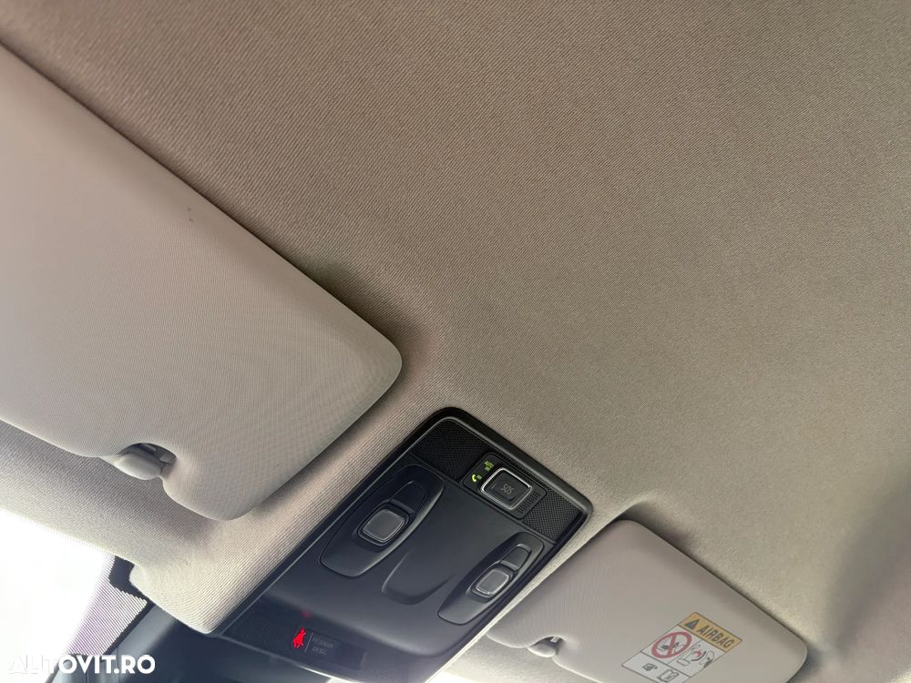 Renault Captur BLUE dCi Zen - 19