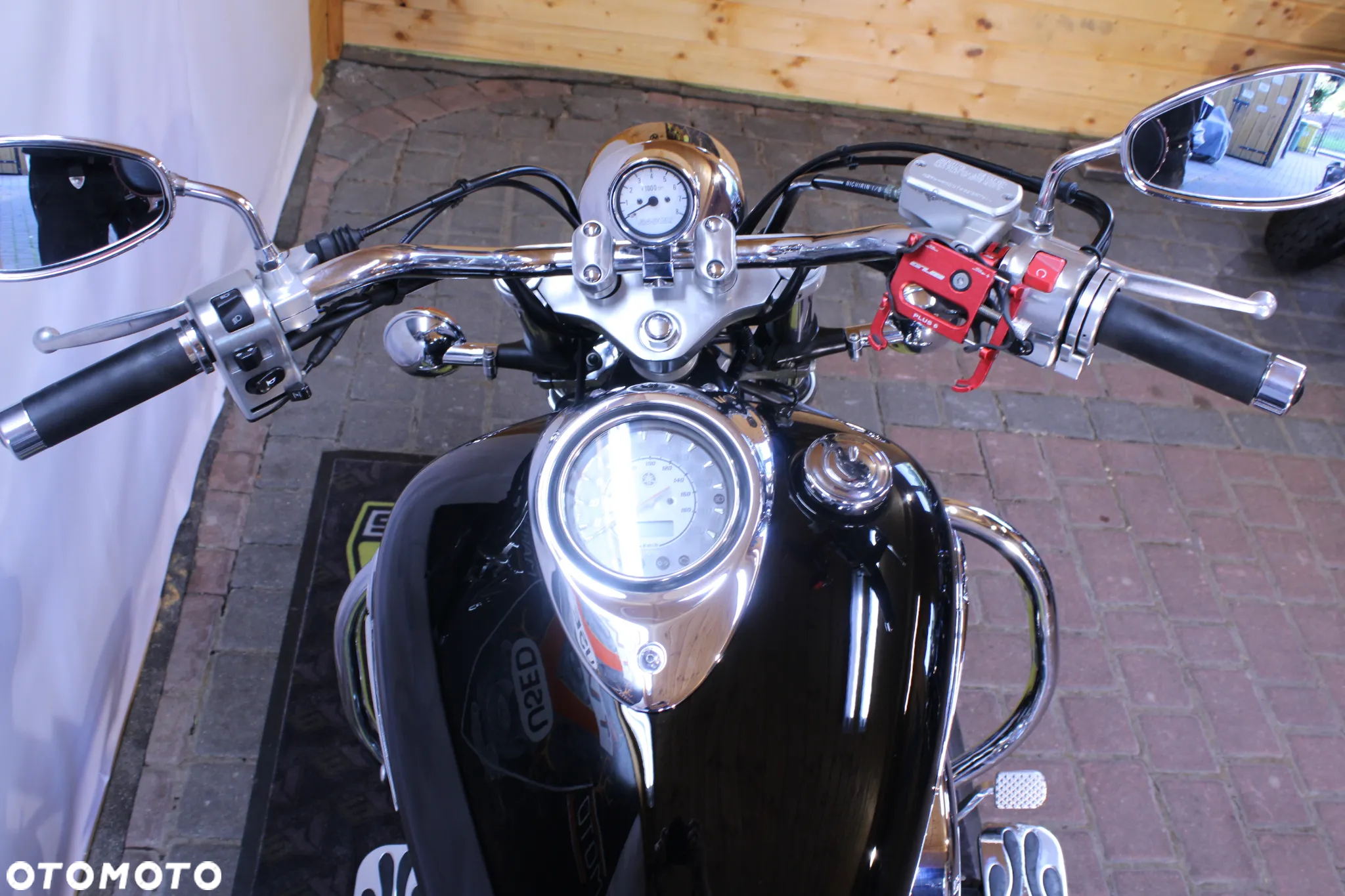 Yamaha XVS - 17