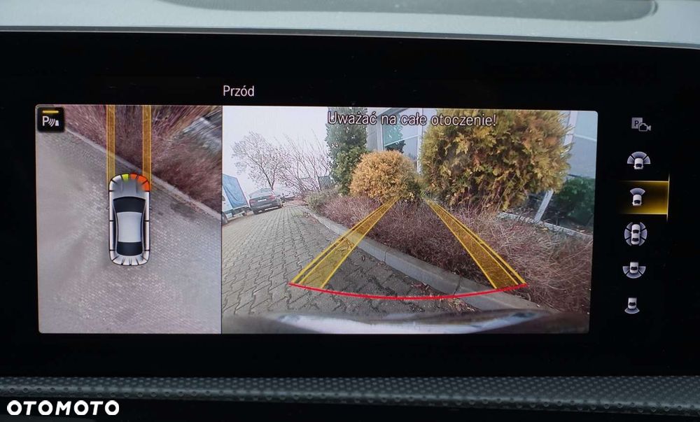 Mercedes-Benz CLA - 23