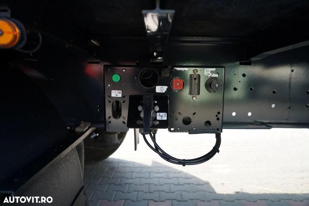 Wielton CORTINĂ / STANDARD / PONT CULISANT / PLAFON CULISANT / SAF - 24