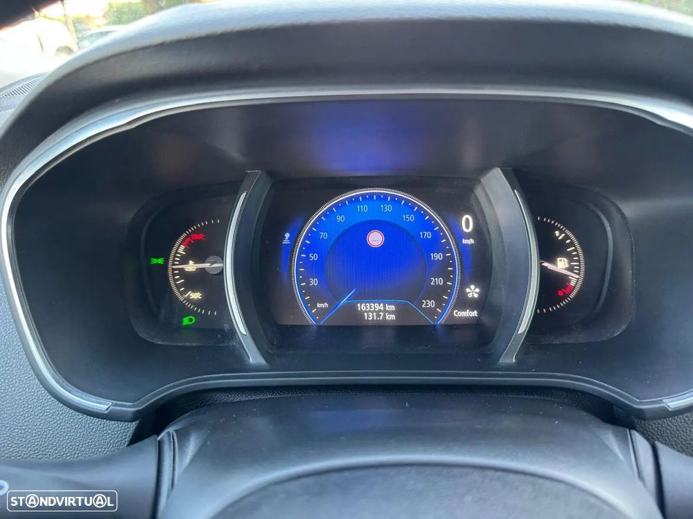 Renault Mégane Sport Tourer ENERGY TCe 130 BOSE EDITION - 34