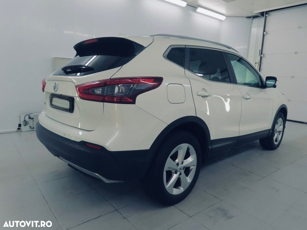 Nissan Qashqai - 2