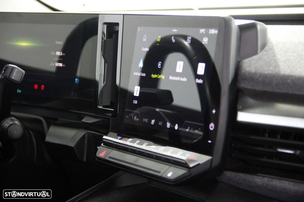 Renault Mégane E-Tech - 9