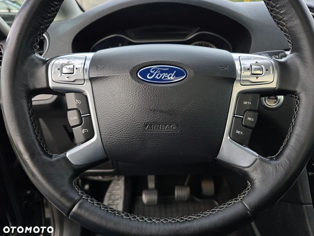 Ford S-Max 2.0 TDCi Titanium - 26