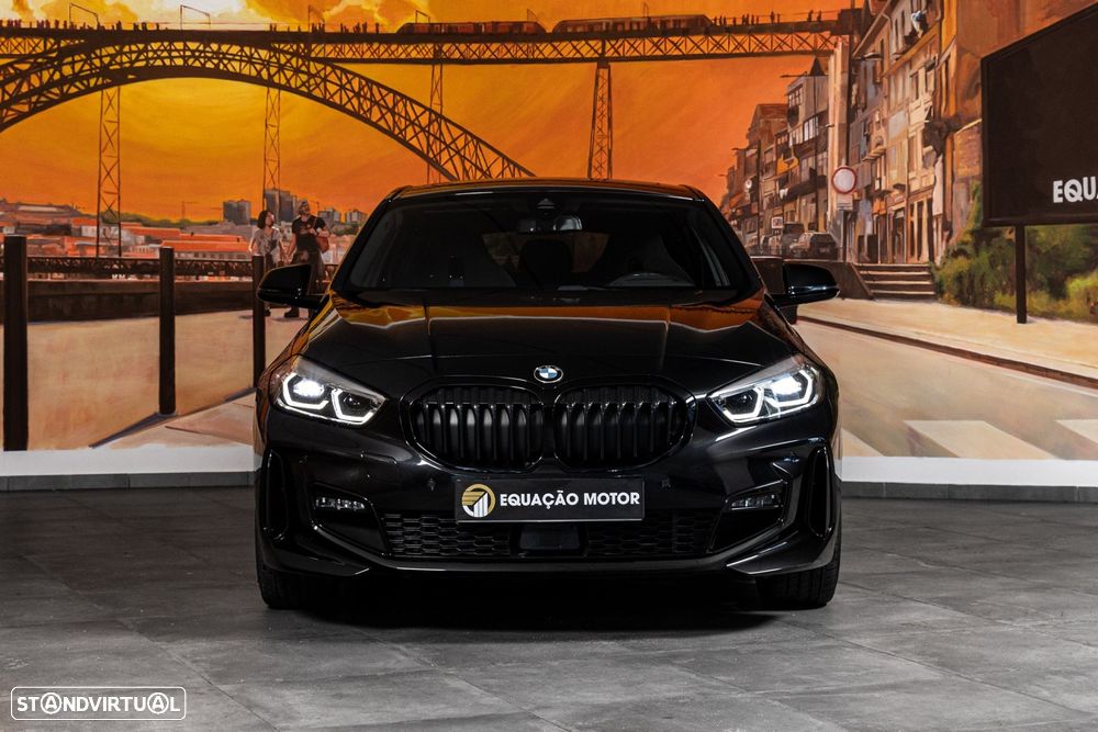 BMW 118 i Pack Desportivo M Auto - 3