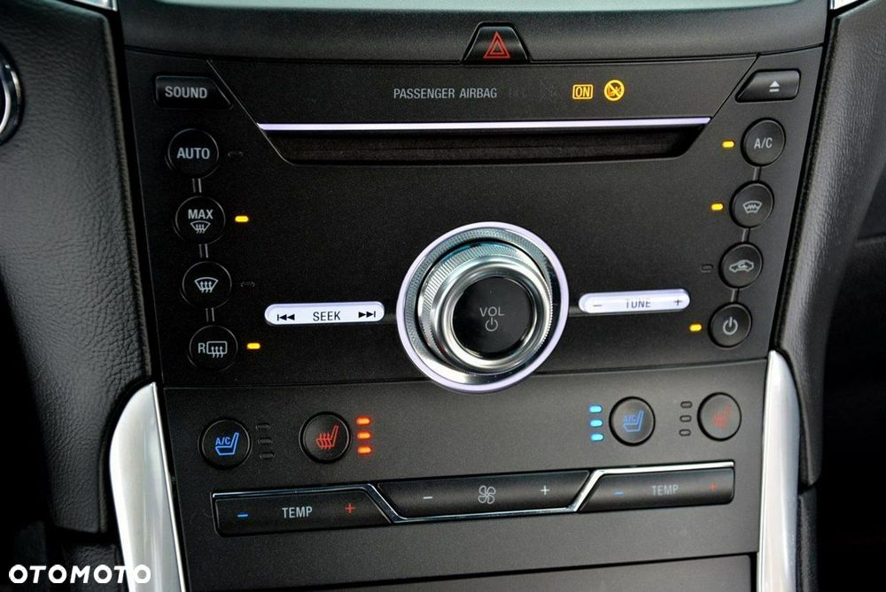 Ford Edge 2.0 EcoBlue Bi-Turbo 4x4 ST-LINE - 30