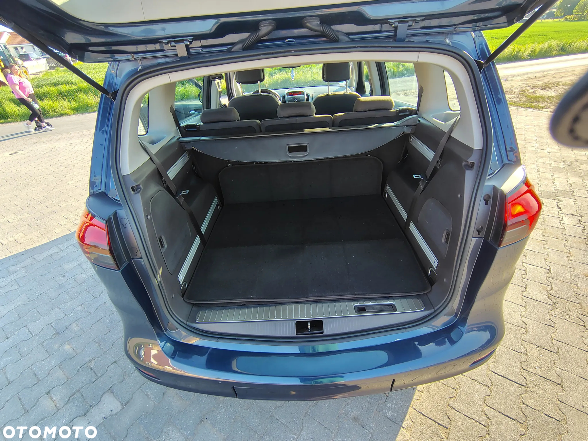 Opel Zafira - 18