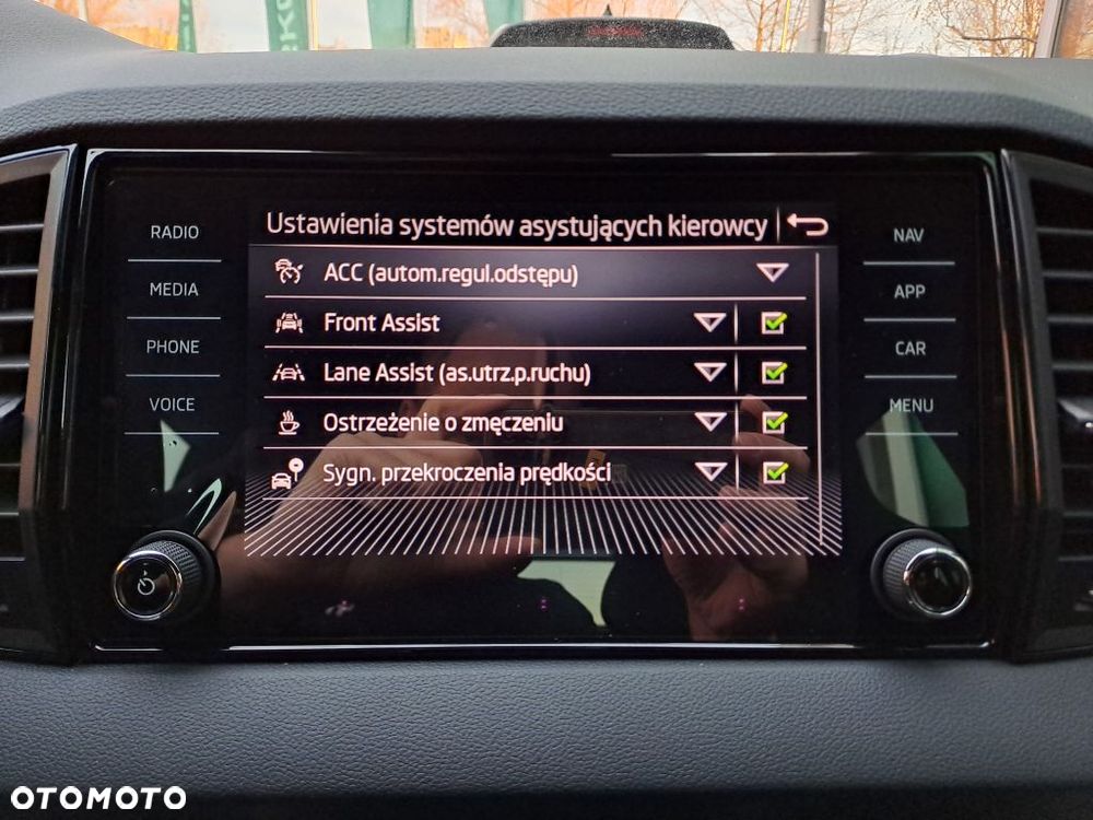 Skoda Karoq 1.5 TSI ACT Sportline DSG - 15