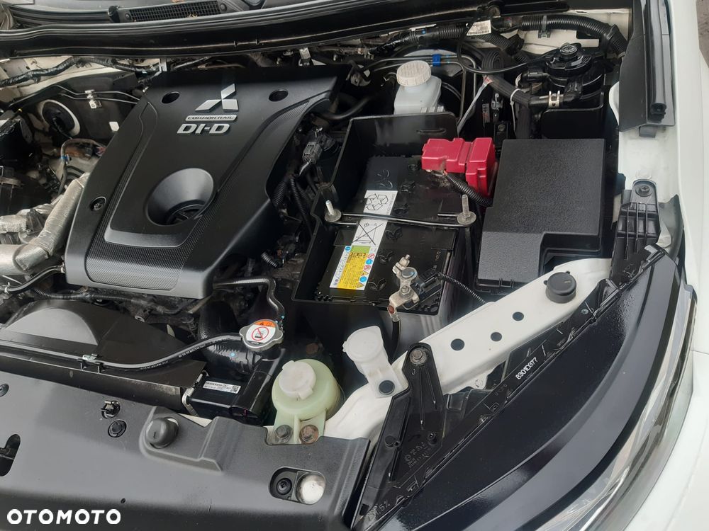 Mitsubishi L200 Pick Up 4x4 S&S Double Cab Basis - 25